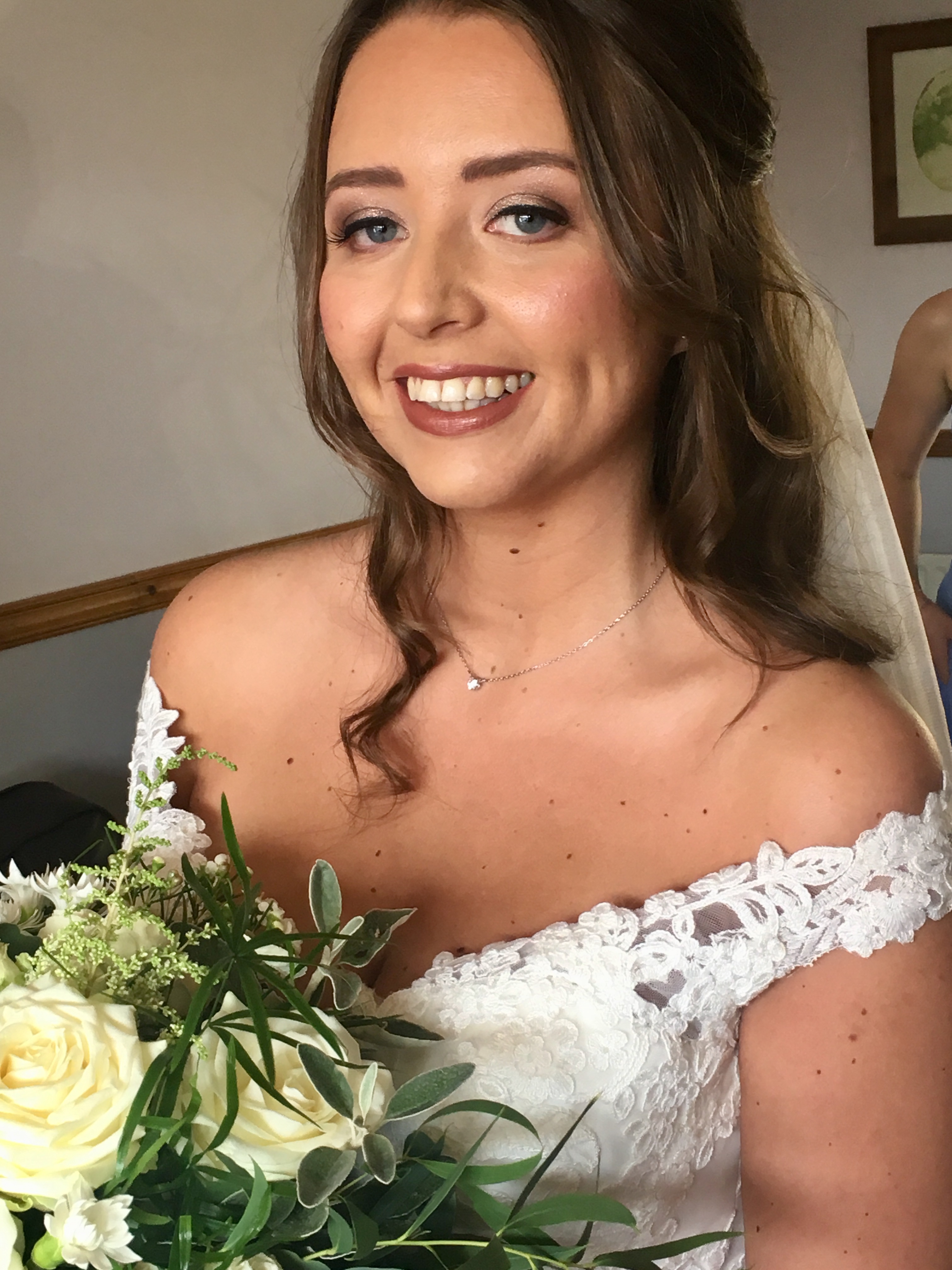 Beautiful Bride Elisha on her wedding day. Smokey golds and bronze eyeshadow, created with Urban Decay and Charlotte Tilbury and then a gorgeous Rose pink lip colour from Bobbi Brown.